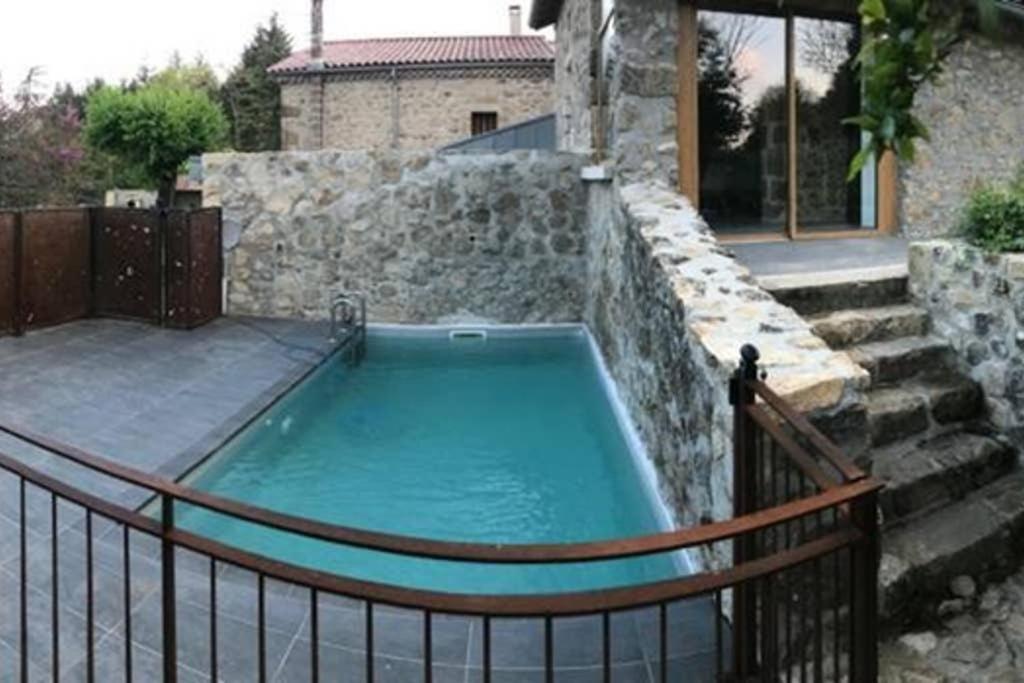 Gite Le Pilat Vernoux-en-Vivarais Exteriör bild