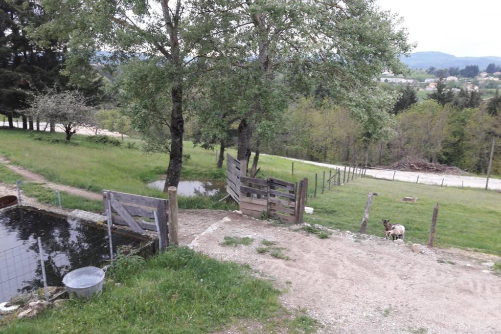 Gite Le Pilat Vernoux-en-Vivarais Exteriör bild